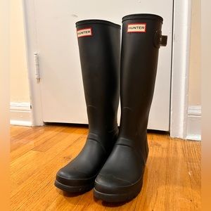 Hunter Women’s Original Tall Rain Boots - US 7 Black